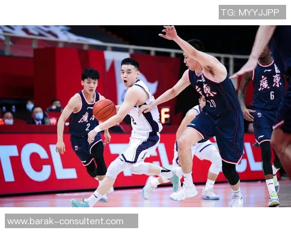 于海涛与何文冲的精彩对决谁将成为最终胜者的悬念之战 于海涛与何文冲的精彩对决谁将成为最终胜者的悬念之战